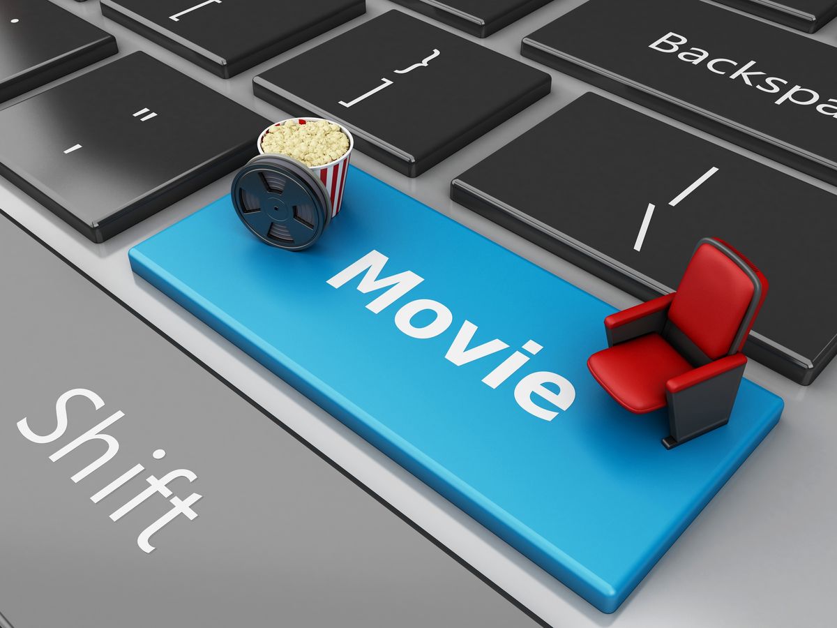 Jak obejrzeć film za darmo bez logowania na popularnych platformach?